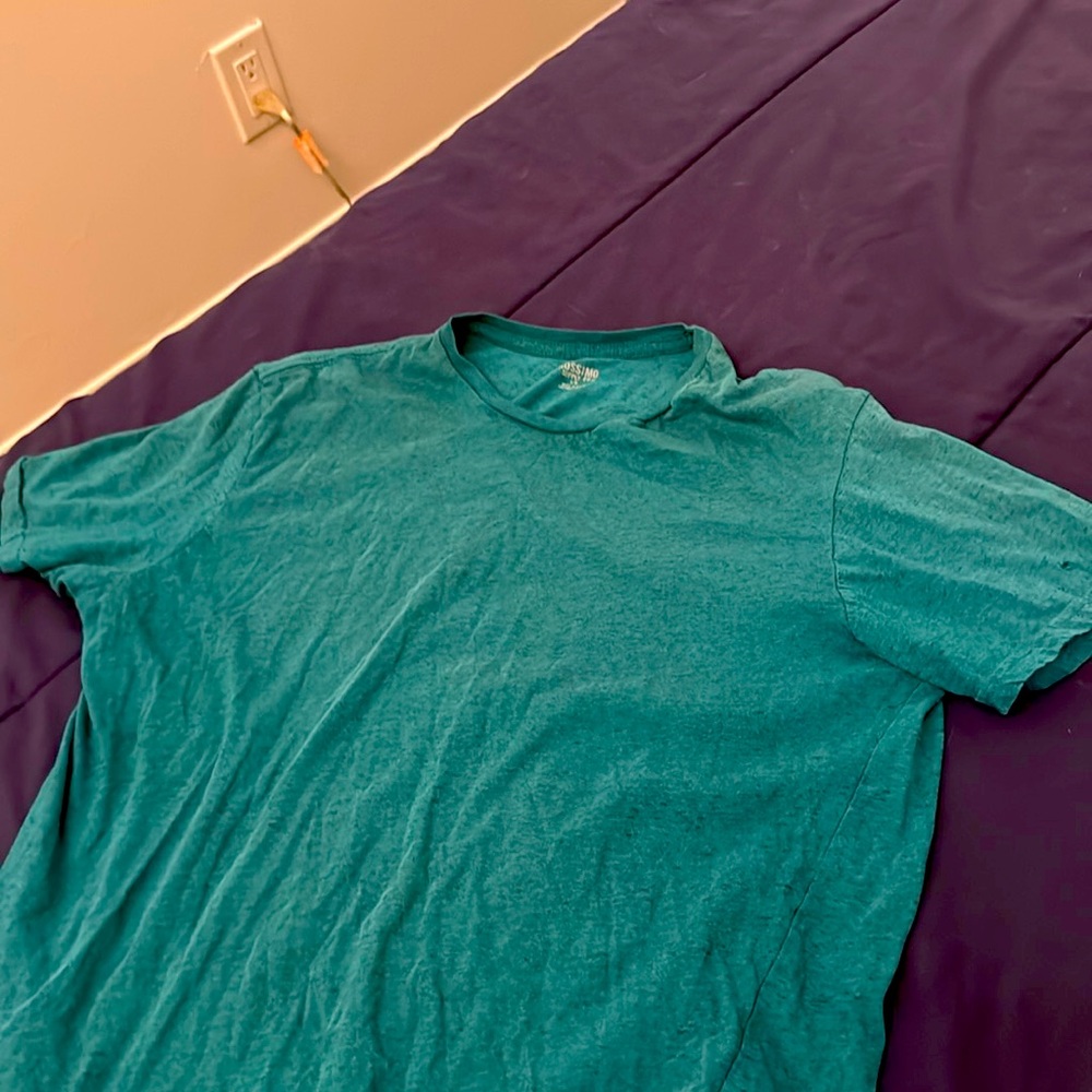 Turquoise Mossimo t-shirt